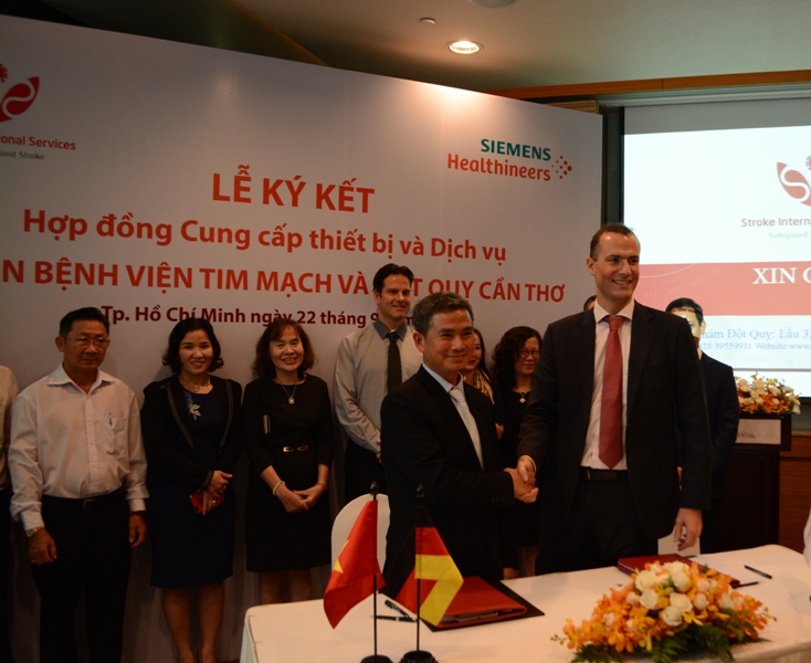 Siemens[-]Healthineers[-]cung[-]cấp[-]gói[-]thiết[-]bị[-]y[-]tế[-]cho[-]bệnh[-]viện[-]đột[-]quỵ[-]đầu[-]tiên[-]tại[-]ĐBSCL